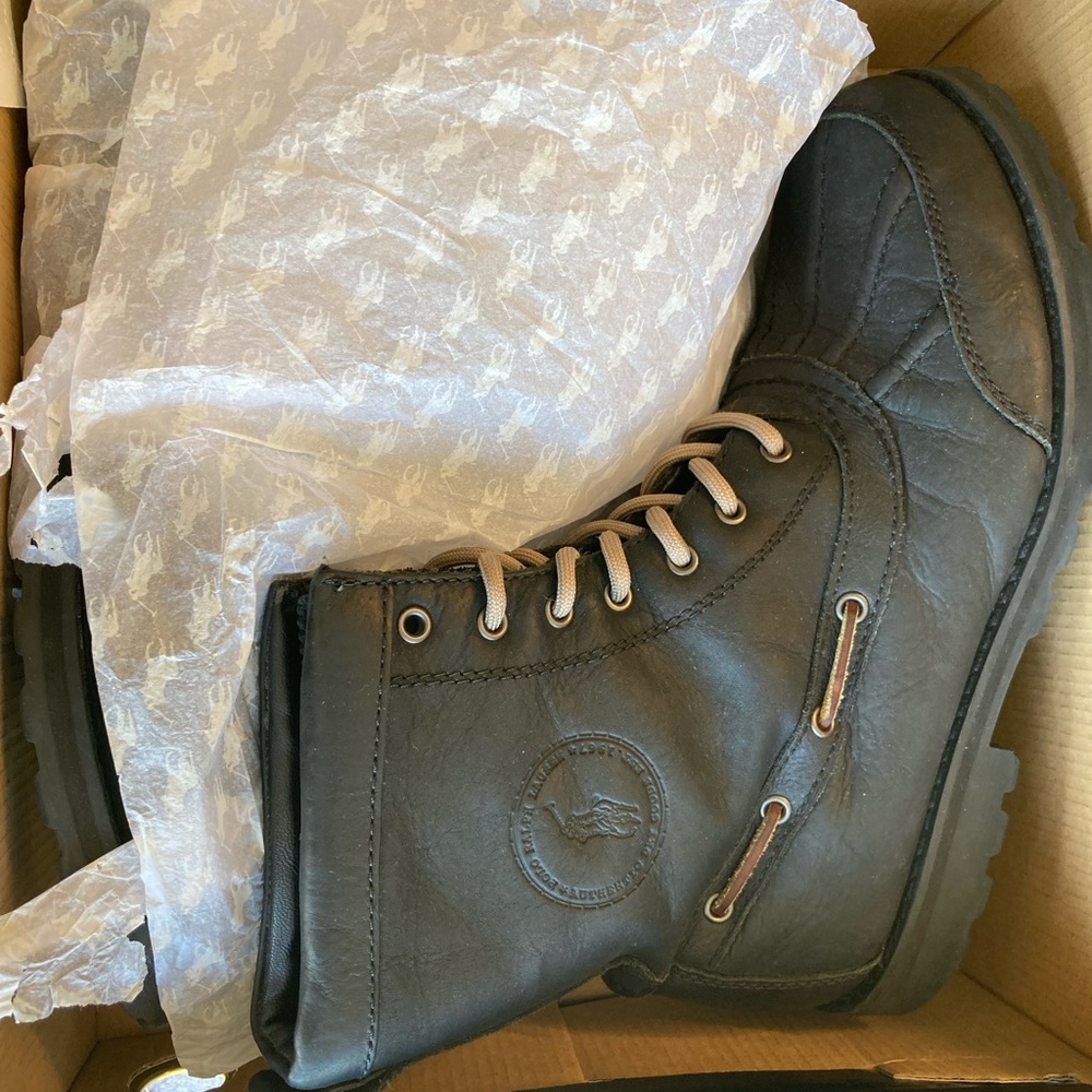 EUC Ralph Lauren Leather Polo Boots size 9